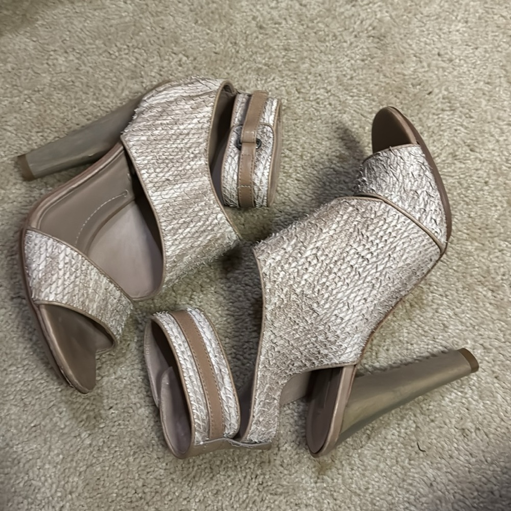 BCBG MaxAzria shoe